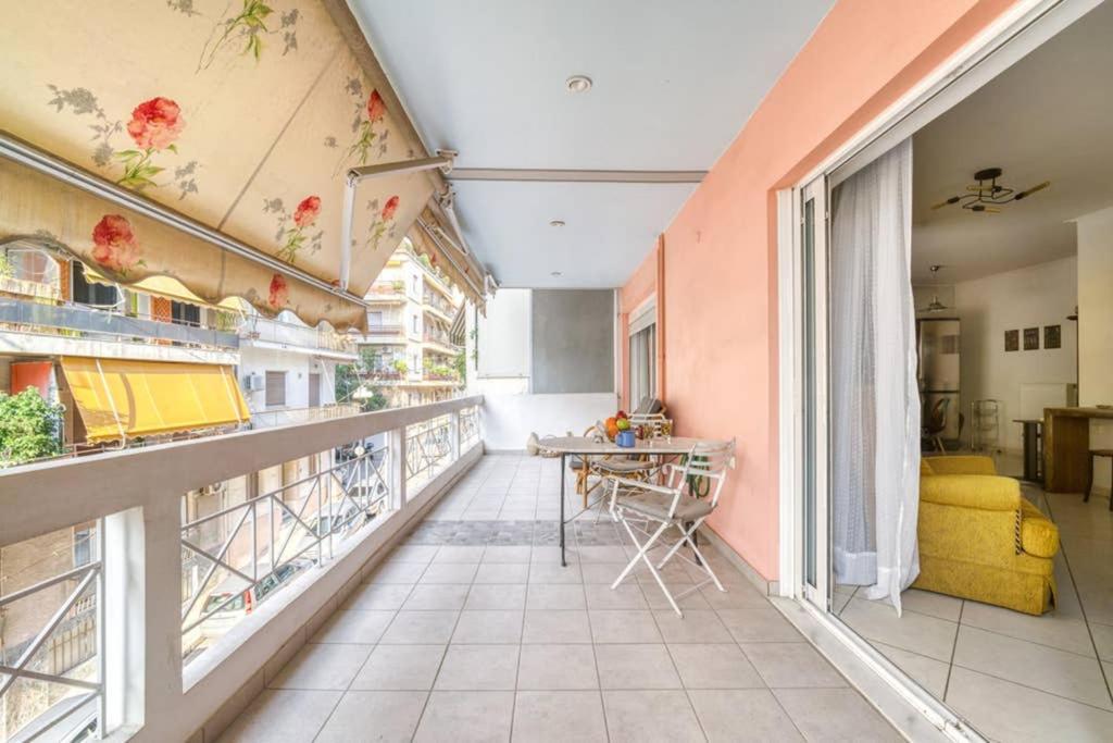 Spacious Family Flat Near Parthenon Free Parking Athén Kültér fotó