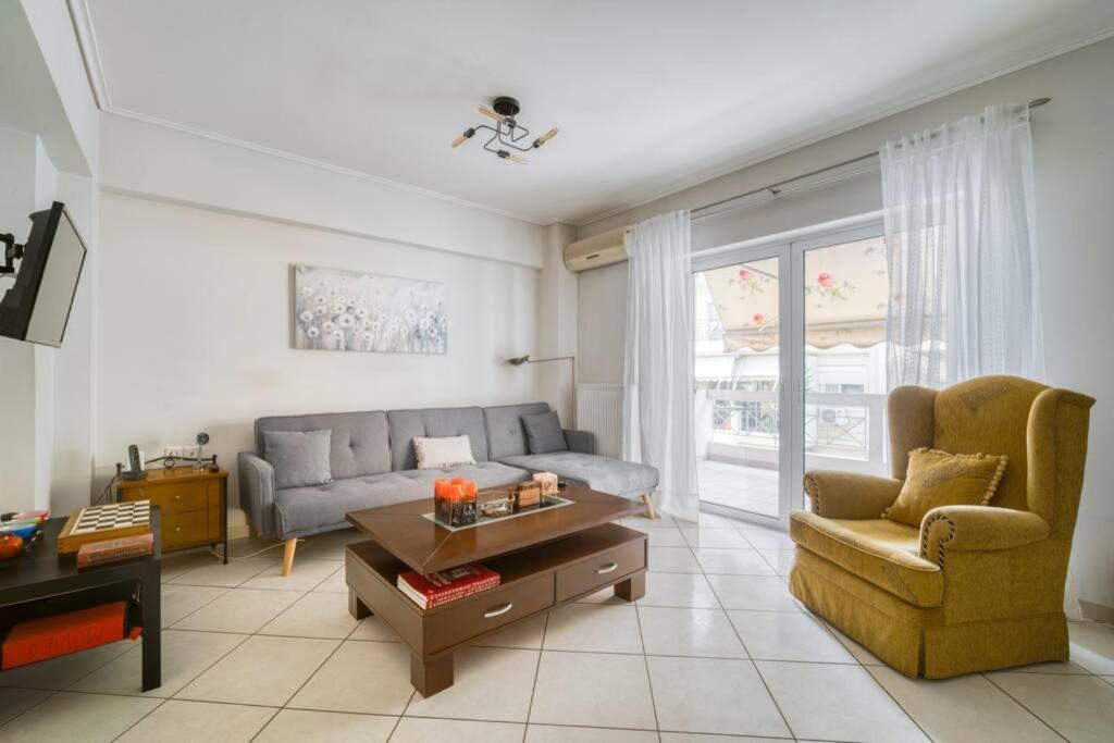 Spacious Family Flat Near Parthenon Free Parking Athén Kültér fotó
