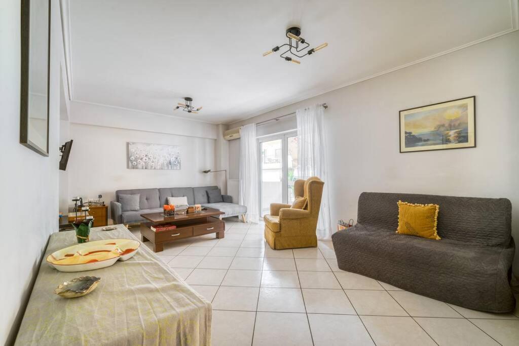 Spacious Family Flat Near Parthenon Free Parking Athén Kültér fotó